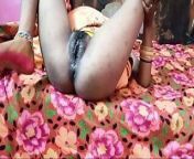 Indian native sister-in-law calls Nokar home and asks Nokar to suck his pussy and Nokar's cock in her pussy from hot nokar or malkin ka najayaj hot hindi short film