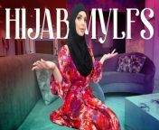 Alexa Has Marital Issues & Her Husband Isn’t Coming Home Soon. Luckily The Handyman Is Here To Help from hijab muslim scenario 39