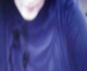 Hot Abaya girl gets cum tribute on request from sweaty abaya