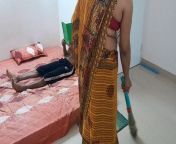kamwali k sath Kar dala ghapaghap Indian student sex with maid mrsvanish from www indian student sex video download