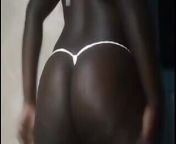 Big ass tiny tits village girl cums from backshots of kenyan babe