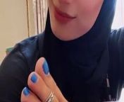 Hijabi feet from hijab cum in face