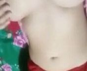 Desi girl Showing Her Big Boobs from big boobs desi girl showing
