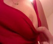 Popping Out from sisca mellyana nipples popping out of her bra mp4