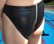 When I went to the pool in a swimsuit when I was on the high school boys' water polo team, the girls looked at me and masturbated after that. Masturbation Masturbation Shaved Pussy Ejaculation Penis Cock Secret School from high school girl boys sex