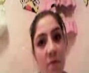 Arab Girl Mastrubation Om webcam for her Boy Friend from web cam boys 0