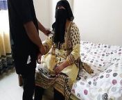(Muslim Bhabhi ko chudai) Share hotel room with Hot Bhabhi from muslim bhabhi sex videos
