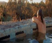 Mia Wasikowska flashing her ass from mia tomlinson nude sex scenes from the lost pirate kingdom