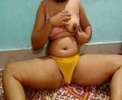 Desi Nri bhabi chut ko chata hindi tlaking desi randi from erotic boobi sex