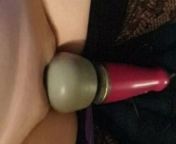 Buzzing myself with my Doxy whilst watching porn from my porn snap t op