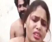 Indian desi girlfriend fucked from desi doggy