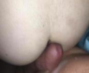 Cumming on wifes unaware ass crack from new unaware