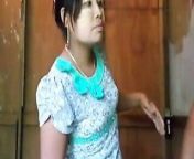Burmese girl suck and fuck a older monk 2 from 缅甸果敢老街