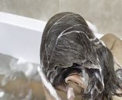 Hair washing in the bath from small shampoo