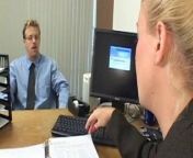 Smart blonde secretary persuades boss to increase her salary from босс леди