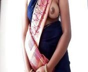 Tamil wife Swetha blouse less saree show from indian girl strip cloth