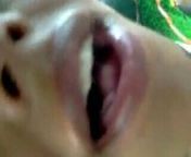 Indian girlfriend sucking and swallowing cum from indian girl sollowing cum