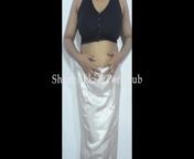 Sri lankan sari strip tease big boobs and nice assසාරිය ගලවගෙන කුක්කු එලියෙ දාගෙන නටන ශානි from desi biwi removing drees 3gp