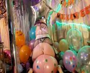 Looner Balloon fetish! Helium balloon inhalation, B2P, Humped & fucked to cum on Helium Voice JOI from helio