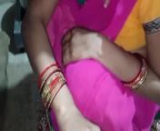 Indian Bhabhi kichen fucking with boy from unsatisfied desi horny married village bhabi masturbating with carrot and riding