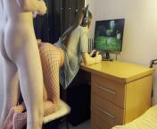 Schoolgirl with ponytails fucks and plays a video game from 正规电子游戏qs2100 cc正规电子游戏 otm