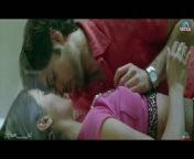 Watch Emraan Hashmi kissing, no devouring Geeta Basra&apos;s lips, mouth and tongue in this hottest scene. from emraan hashmira