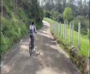 Colombian with a big ass ends up fucking with her best friend on a bike ride. from pakisa